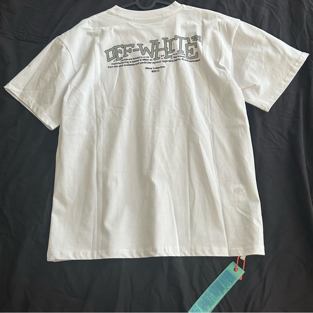 Off-White T-shirt